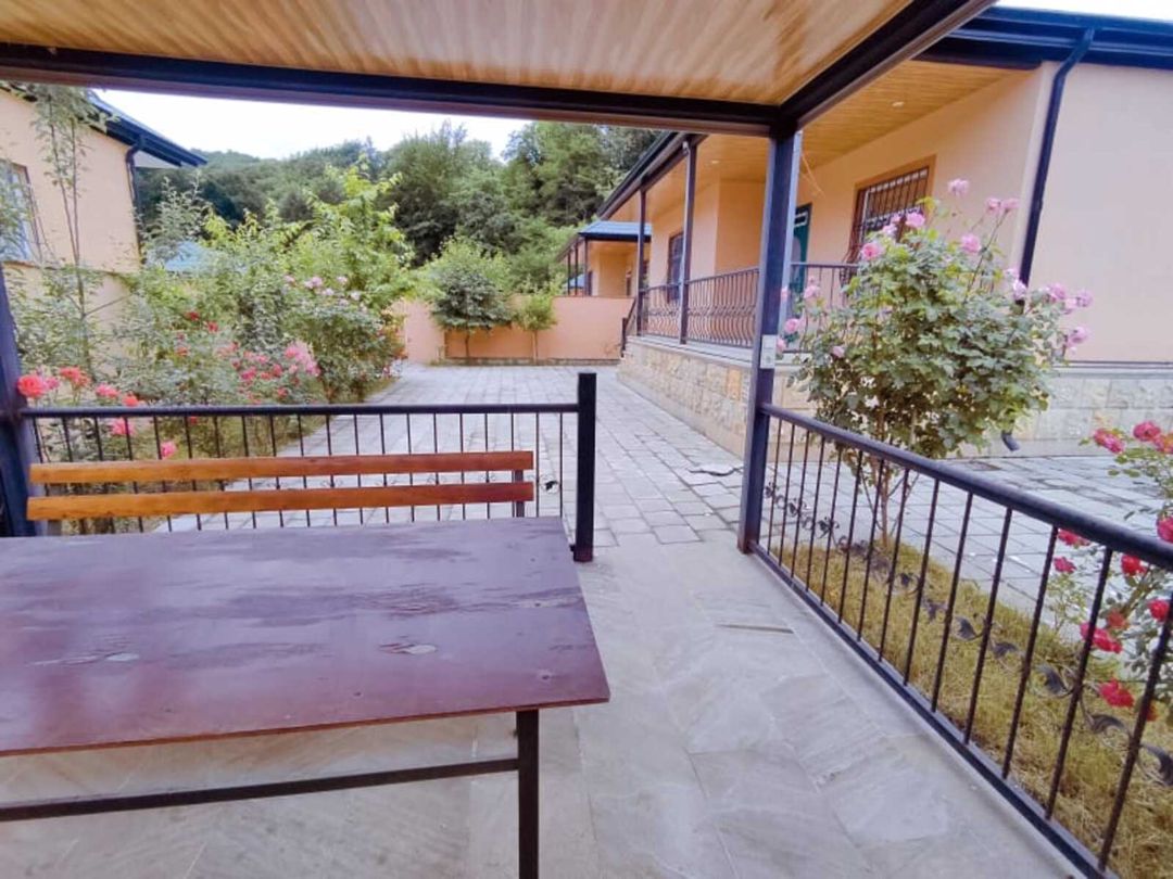 İcarəyə verilir 3 otaqlı həyət evi/bağ evi 100 m² — Ev, villa, Quba (11)