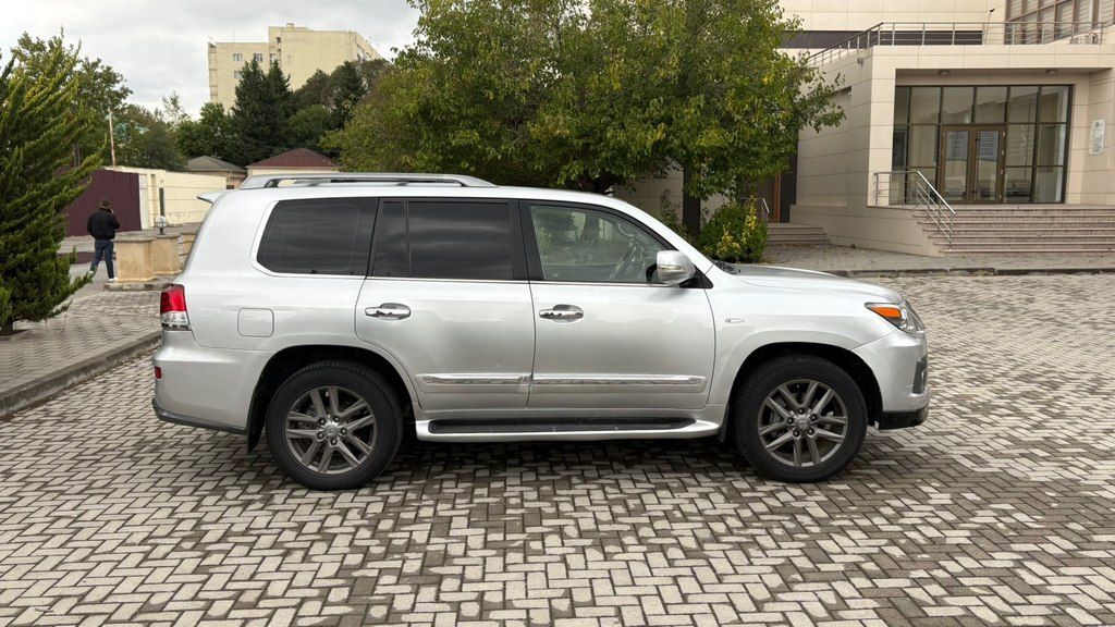 Lexus LX 570, 5.7 L, 2008 il, 213 000 km — Avtomobillər, Bakı (4)
