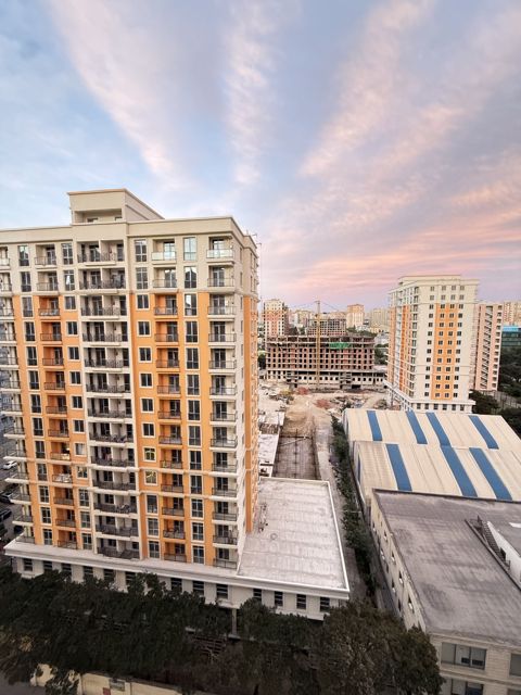Satılır 2 otaqlı yeni tikili 108 m² — Bakı