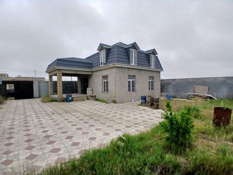 Satılır 4 otaqlı həyət evi/bağ evi 160 m² — Bakı