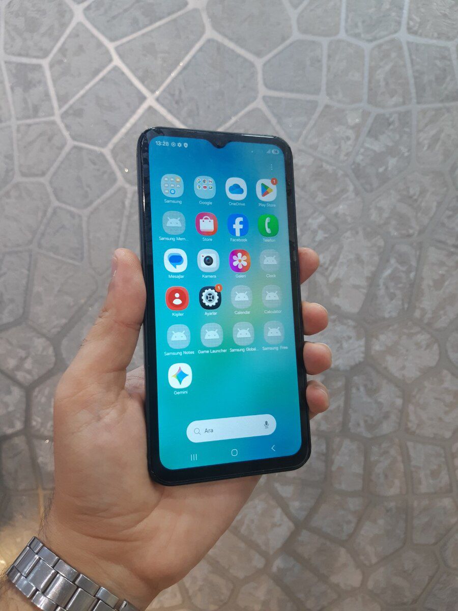 Samsung Galaxy A16 Black 128GB/6GB — Smartfonlar, Bakı (4)