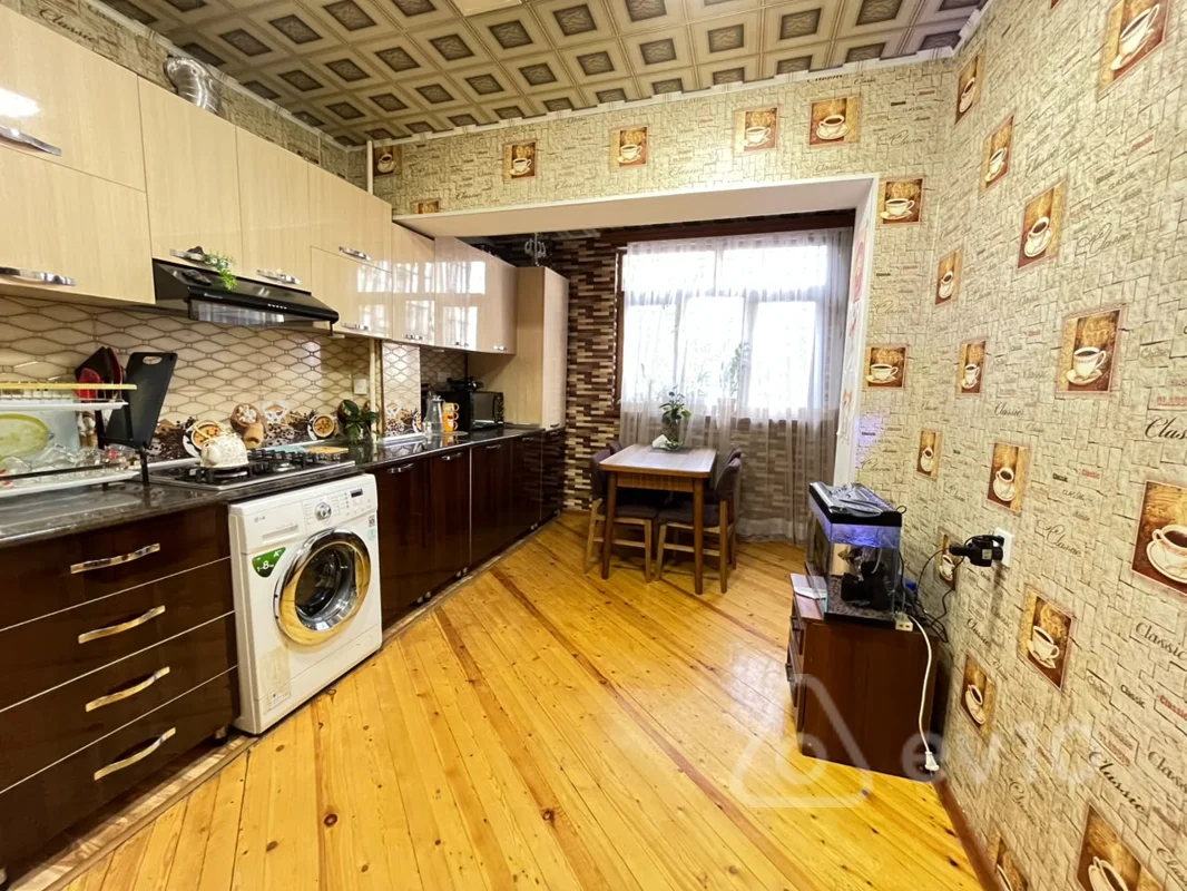4 otaqlı mənzil, 100 m², Dadas Bunyadzade — Mənzil, Bakı (12)