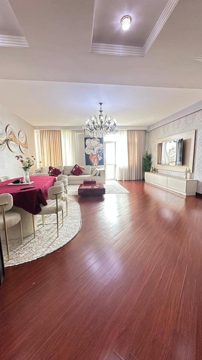 Satılır 3 otaqlı yeni tikili 140 m² — Mənzil, Bakı