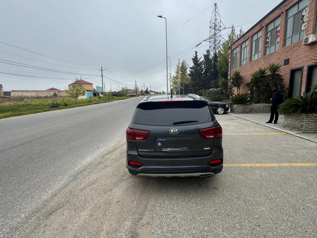 Kia Sorento, 2.0 L, 2018 il, 171 000 km — Avtomobillər, Bakı (6)