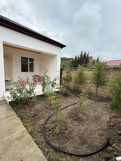 Bağ evi – həyətli, terraslı Həftə sonu,bayram günleri, adam sayina — Quba