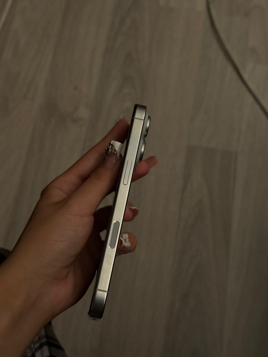 Apple iPhone 16 Pro White Titanium 256GB/8GB — Smartfonlar, Bakı (2)