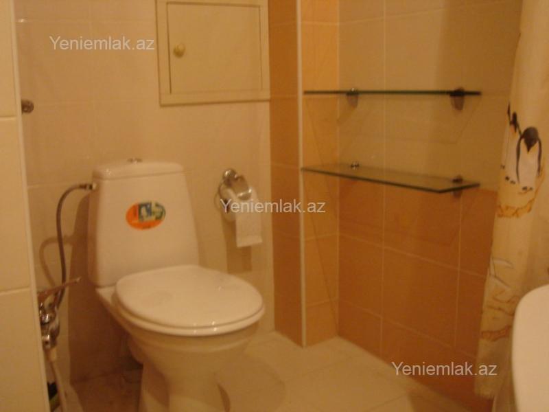 Satılır 4 otaqlı Bina evi menzil (Köhnə tikili), 100 m², Nərimanov rayonu — Mənzil, Bakı (12)