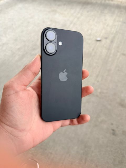 Apple iPhone 16 Black 128GB/8GB — Bakı