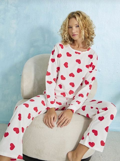 Qadın pijama dəsti - Model: Uzunqol köynək və uzun şalvardan ibarət — Gəncə