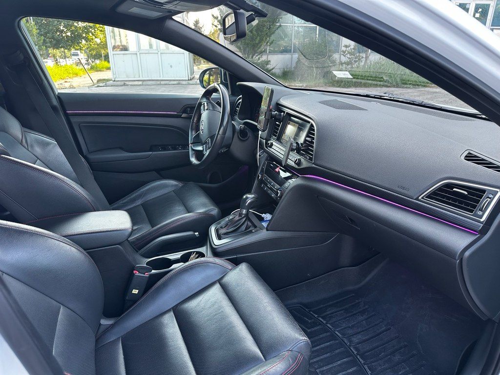 Hyundai Elantra, 1.6 L, 2018 il, 77 000 km — Avtomobillər, Bakı (8)