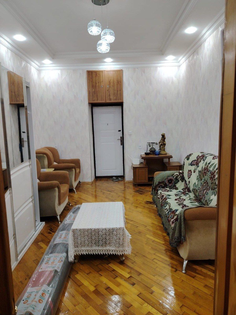 İcarəyə verilir 2 otaqlı köhnə tikili 50 m² — Mənzil, Bakı