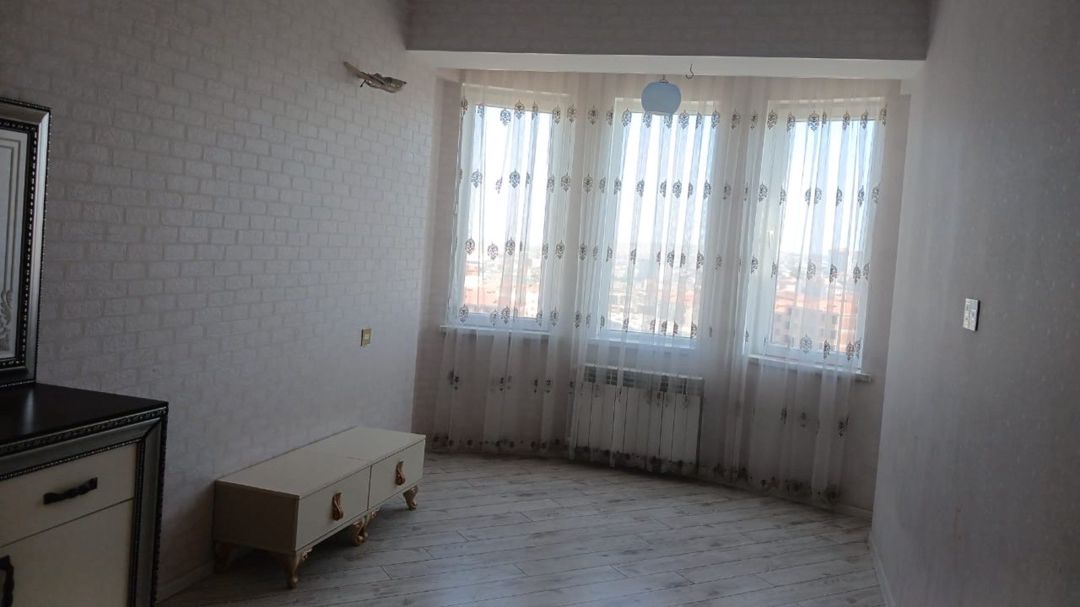 Satılır 3 otaqlı yeni tikili 70 m² — Mənzil, Bakı (2)