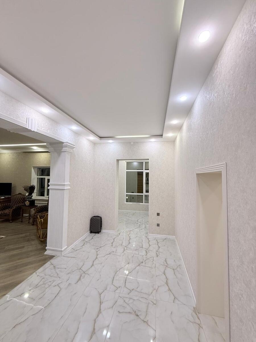 Satılır 4 otaqlı həyət evi/bağ evi 220 m² — Ev, villa, Bakı (9)