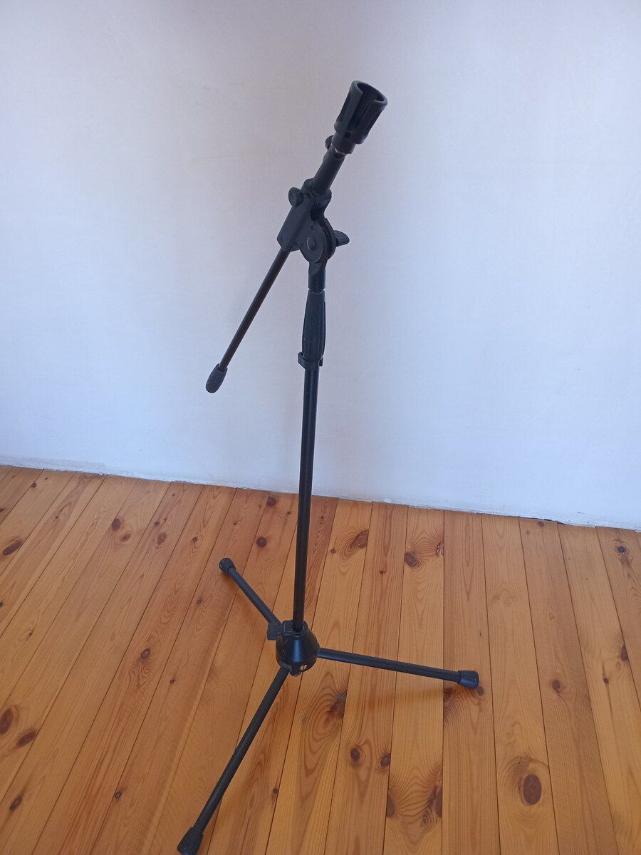 Mikrofon dayağı — Səs texnikası, Bakı