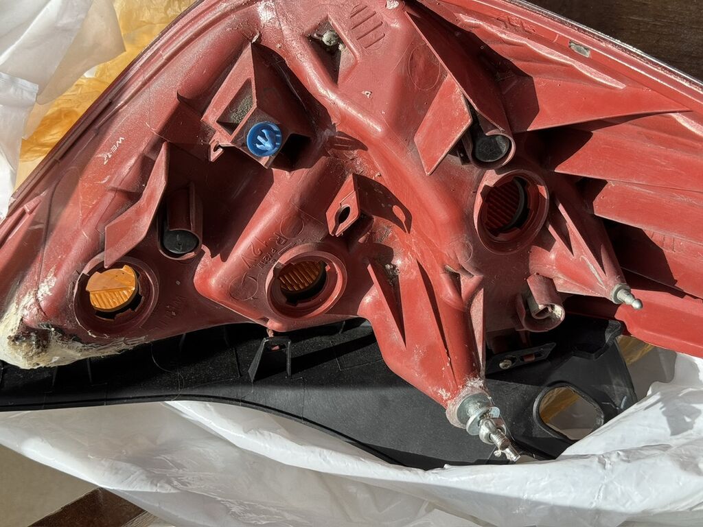 Nissan Tiida arxa sağ stop fənəri (2006–2011, hatchback) - Orijinal — Avtomobil işığı, Bakı (2)