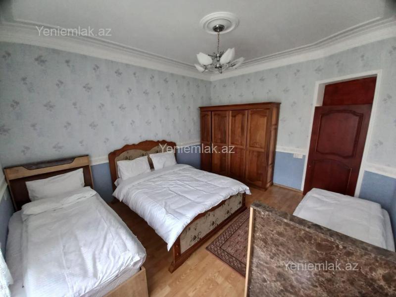Günlük 4 otaqlı Həyət evi / Villa, 211 m², Quba — Ev, villa, Quba (4)