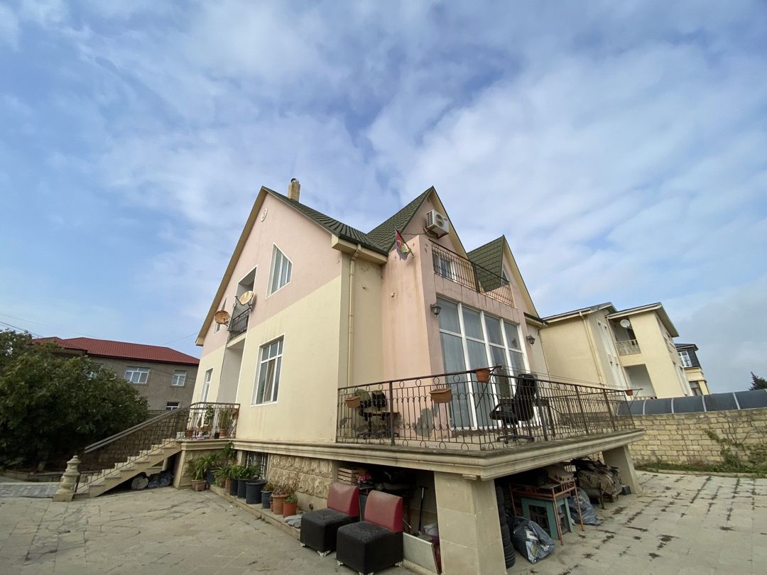 Satılır 6 otaqlı həyət evi/bağ evi 300 m² — Ev, villa, Bakı