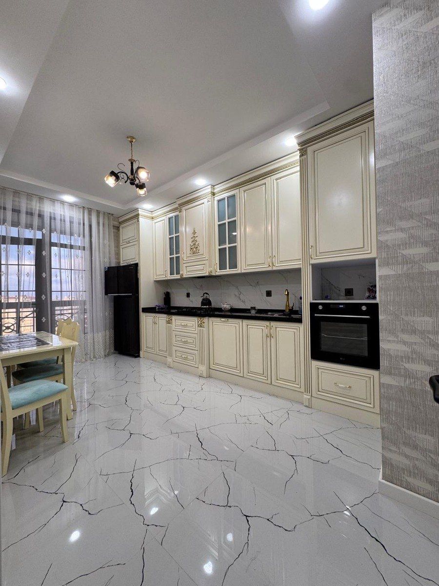 Satılır 2 otaqlı yeni tikili 100 m² — Mənzil, Bakı (4)