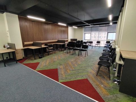 İcarəyə verilir 13 otaqlı ofis 530 m² — Bakı