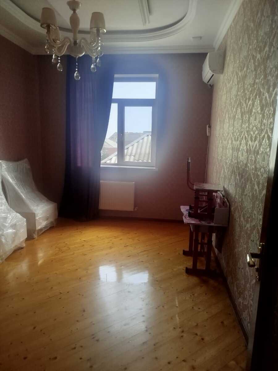 Satılır 7 otaqlı həyət evi/bağ evi 170 m² — Ev, villa, Bakı (4)