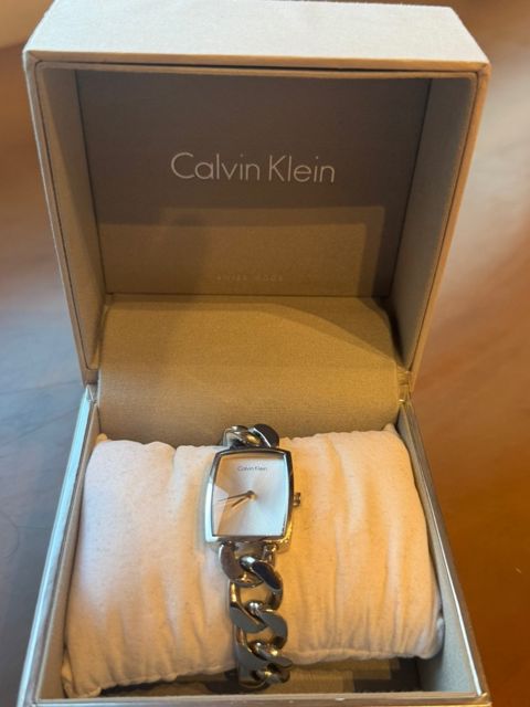 Calvin Klein qol saatı — Bakı