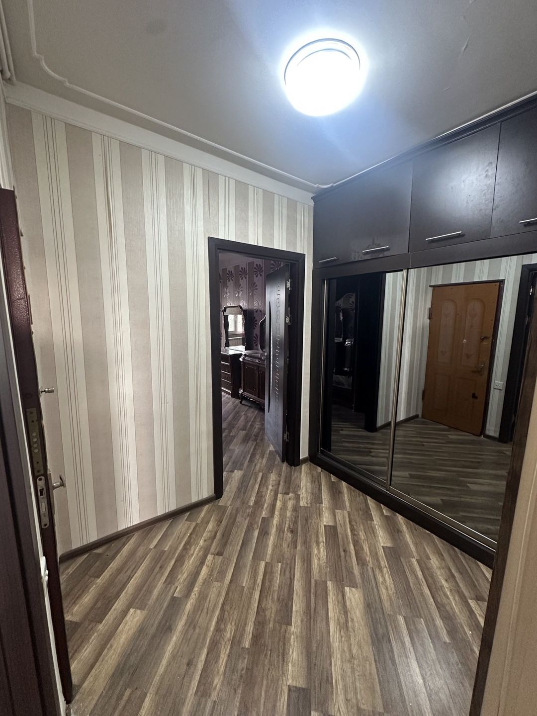 Satılır 2 otaqlı köhnə tikili 60 m² — Mənzil, Bakı (9)