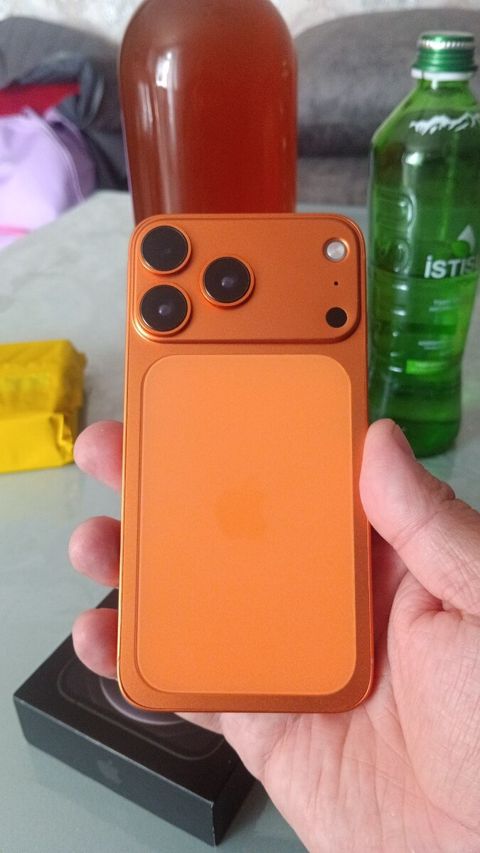 Apple iPhone 17 Pro Cosmic Orange 256GB/12GB — Bakı
