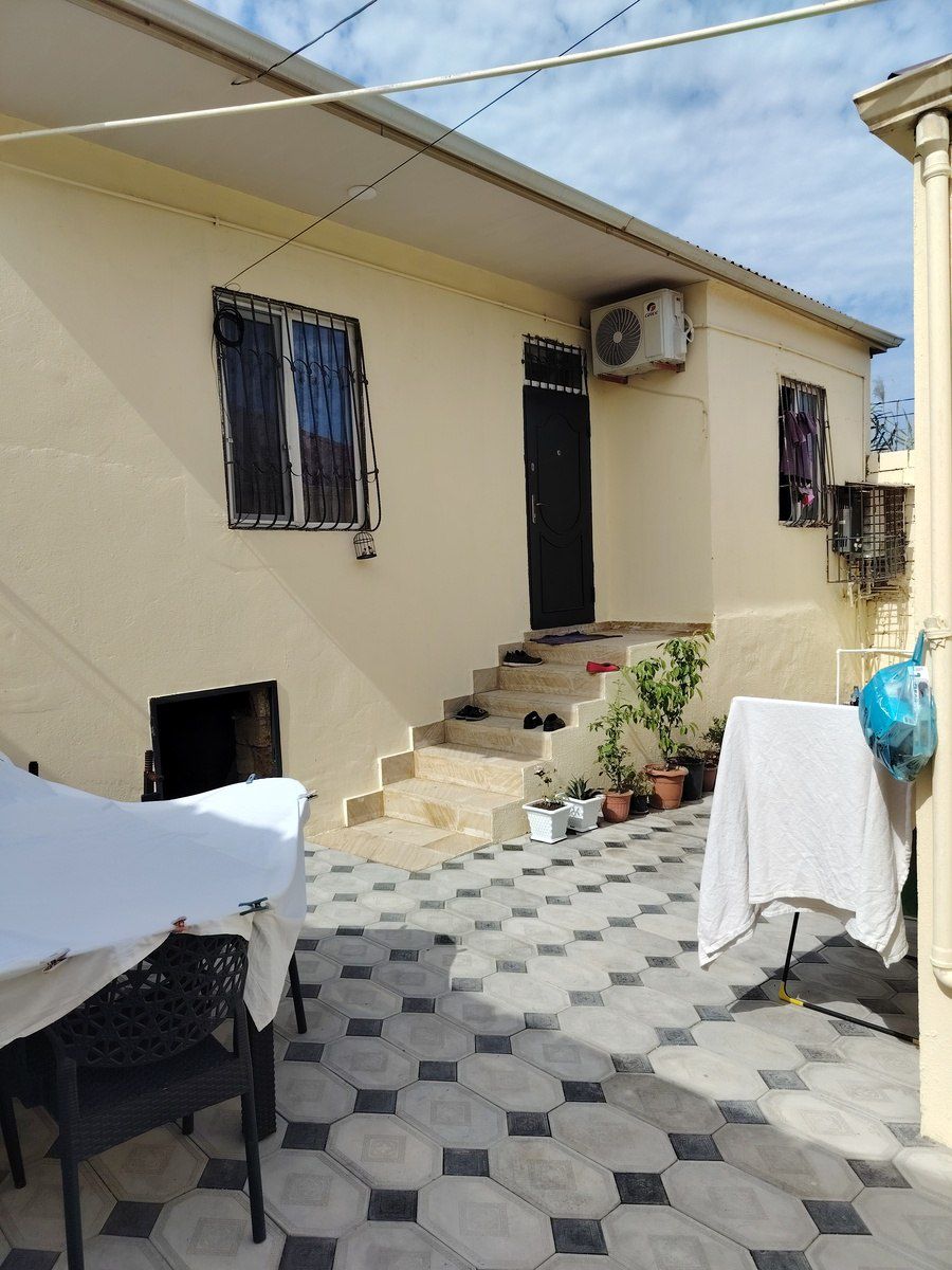 Satılır 3 otaqlı həyət evi/bağ evi 80 m² — Ev, villa, Bakı (2)