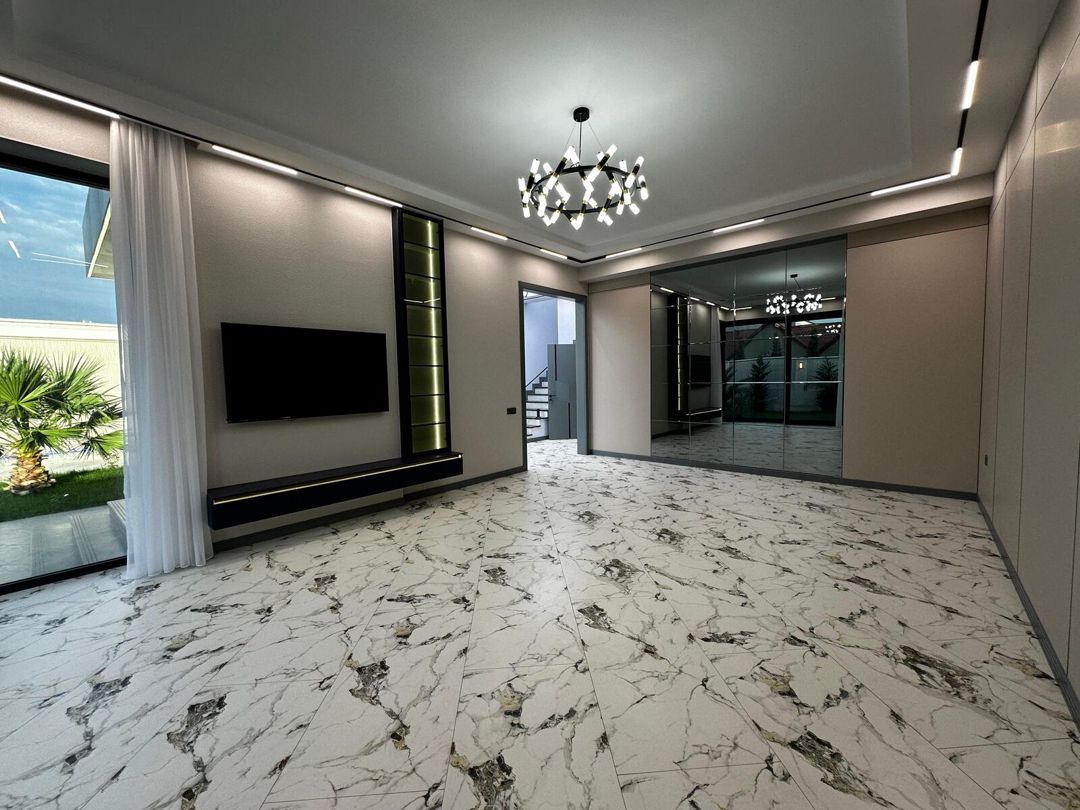Satılır 5 otaqlı həyət evi/bağ evi 300 m² — Ev, villa, Bakı (11)