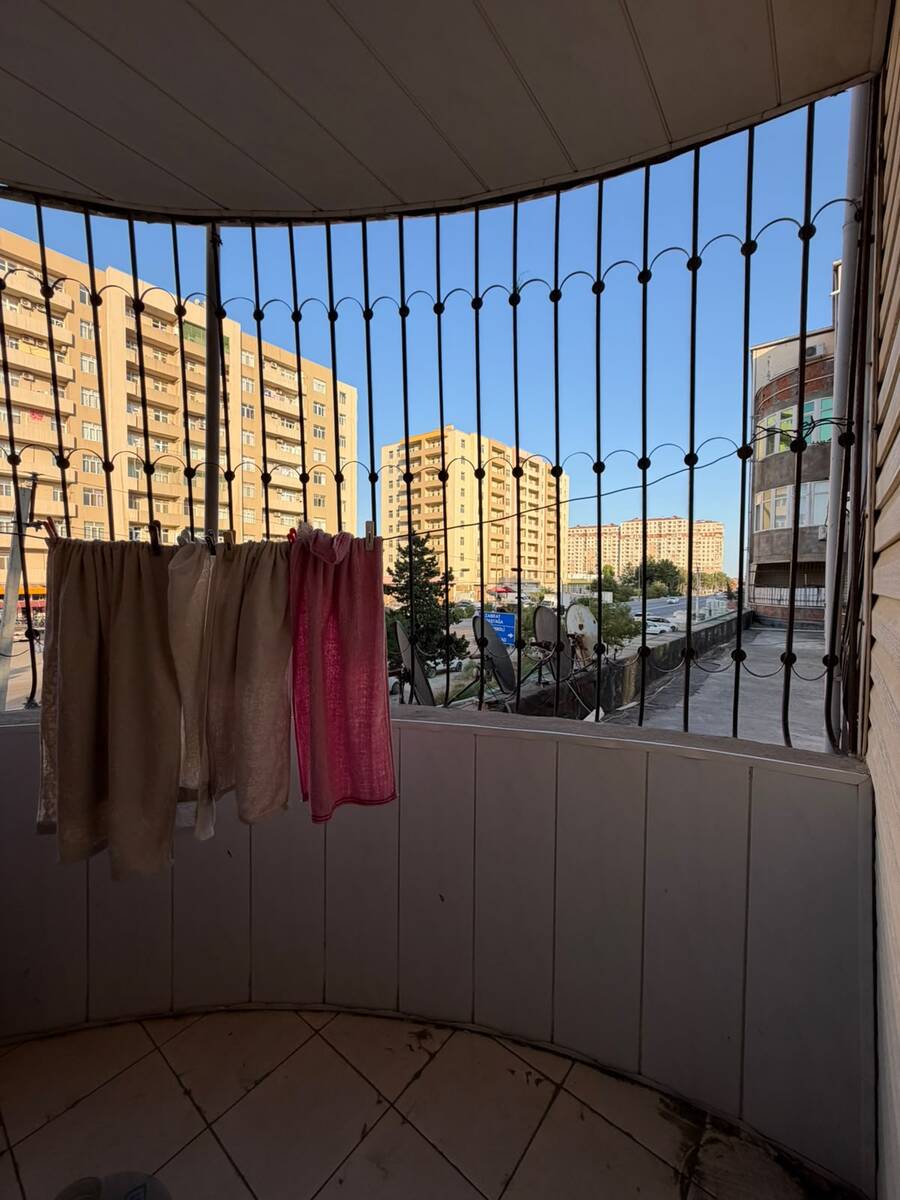 Satılır 2 otaqlı köhnə tikili 80 m² — Mənzil, Bakı (2)