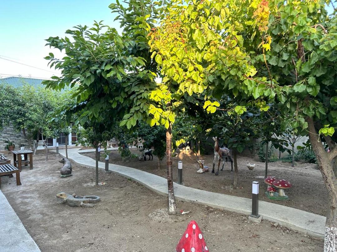 Satılır 5 otaqlı həyət evi/bağ evi 200 m² — Ev, villa, Bakı (2)
