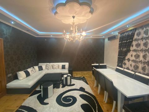 İcarəyə verilir 4 otaqlı yeni tikili 180 m² — Bakı