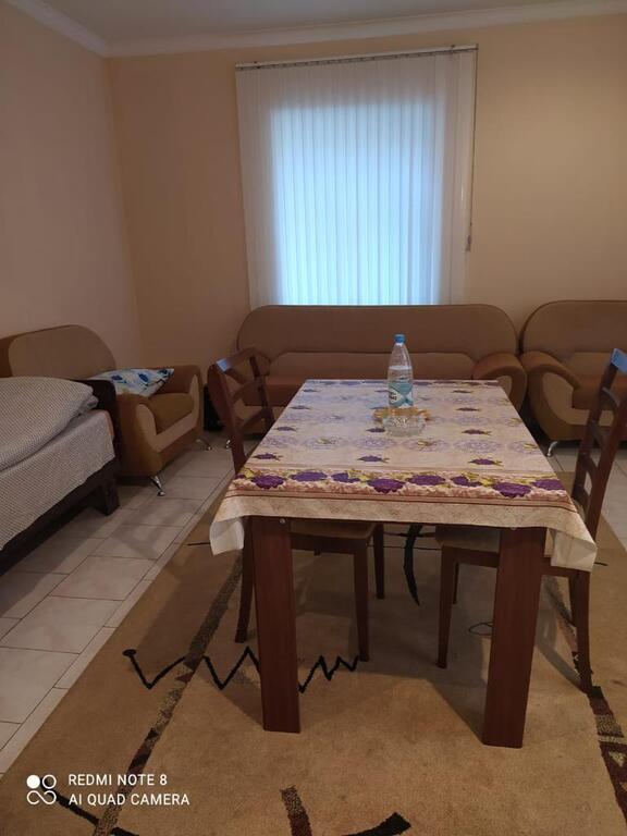 Satılır obyekt 338.4 m² — Əmlak, Yardımlı (9)