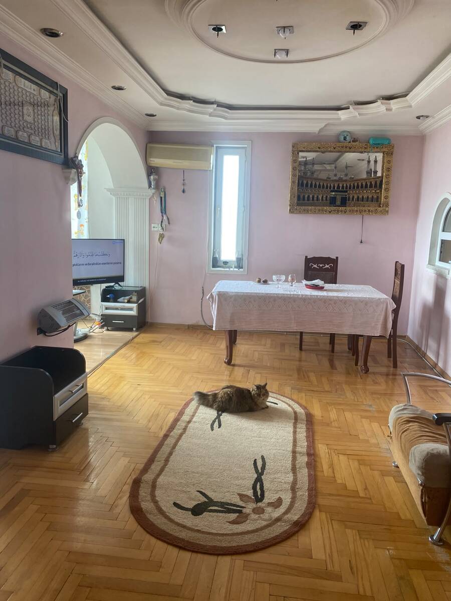Satılır 3 otaqlı köhnə tikili 75 m² — Mənzil, Bakı