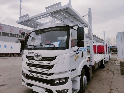 Avtomobil daşıyıcısı "Faw", 2024 il — Bakı