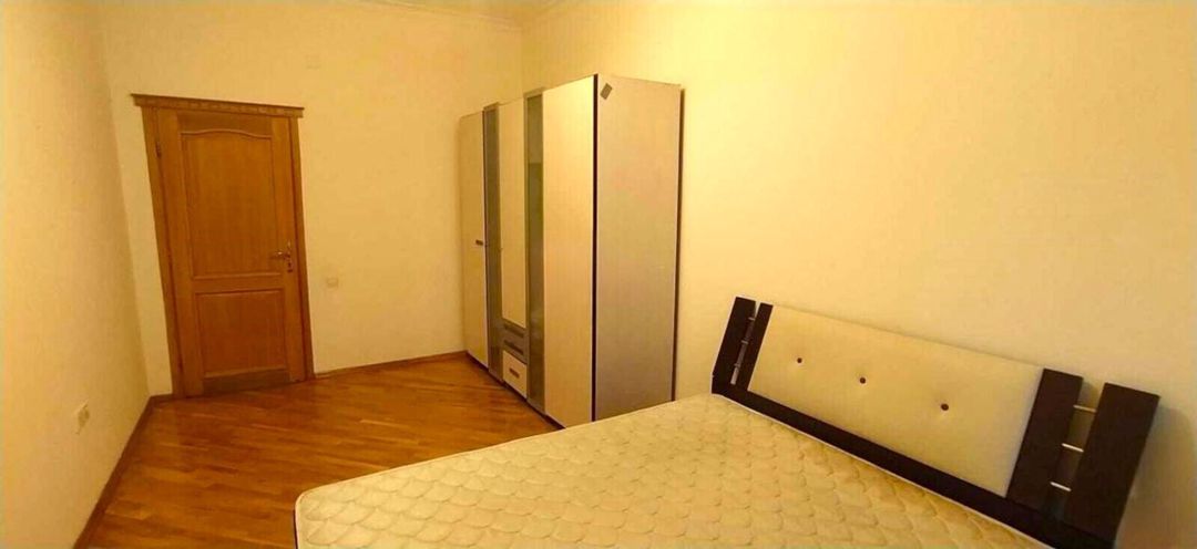 Satılır 4 otaqlı yeni tikili 225 m² — Mənzil, Bakı (9)