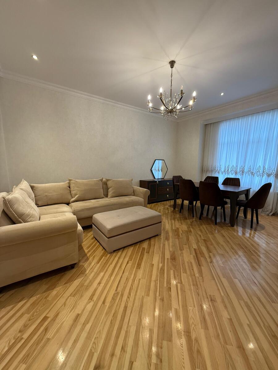 İcarəyə verilir 3 otaqlı yeni tikili 150 m² — Mənzil, Bakı (2)