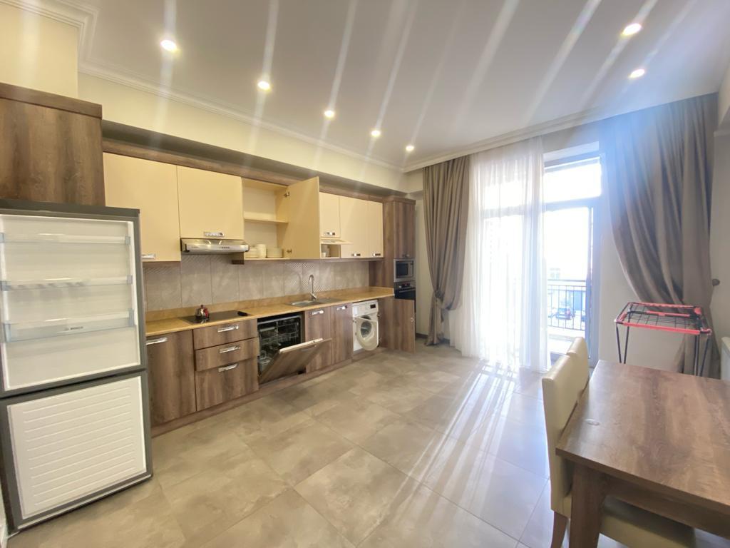 İcarəyə verilir 4 otaqlı yeni tikili 190 m² — Mənzil, Bakı (11)