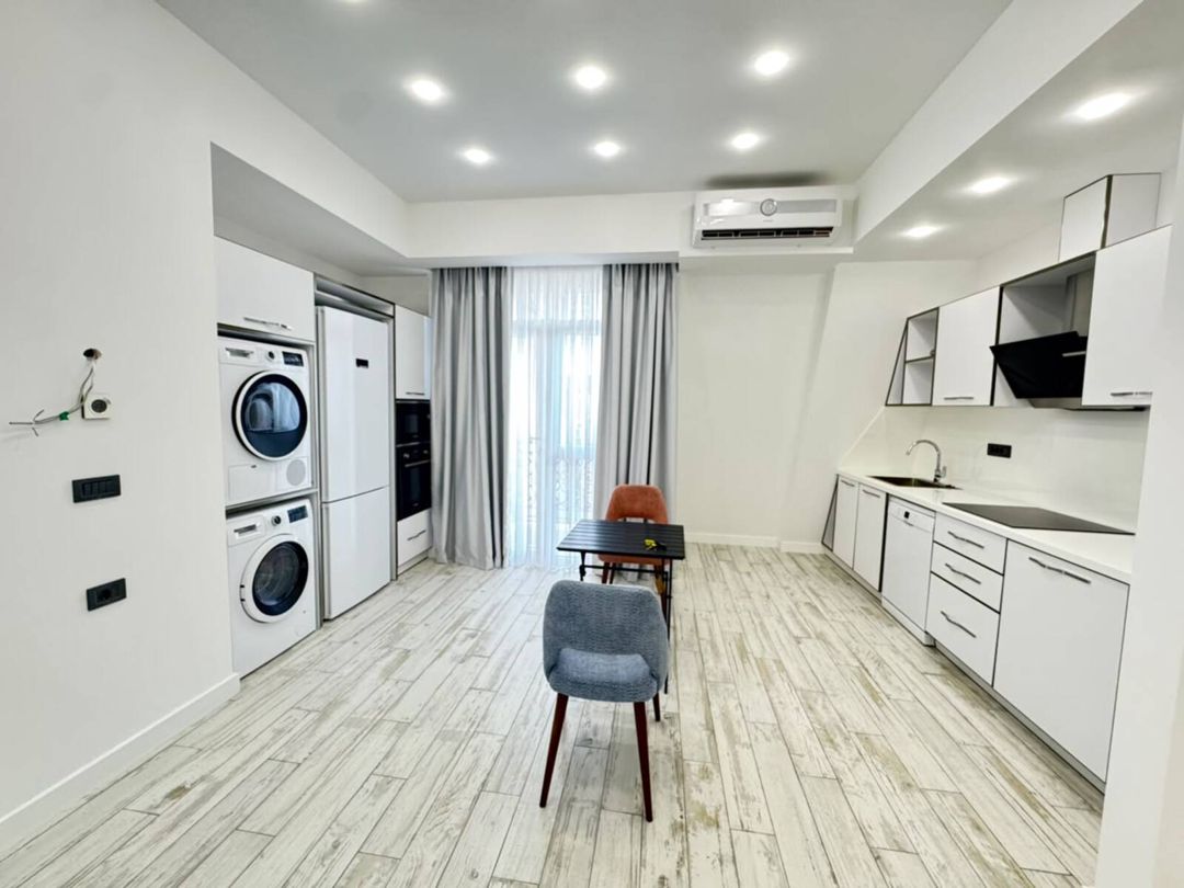 İcarəyə verilir 3 otaqlı yeni tikili 135 m² — Mənzil, Bakı (11)
