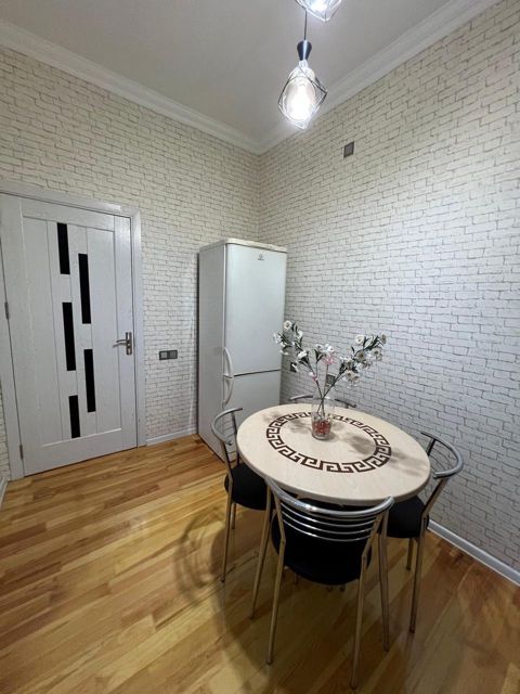 İcarəyə verilir 2 otaqlı yeni tikili 68 m² — Bakı