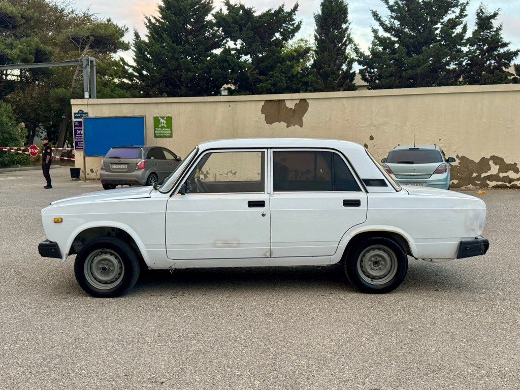 Lada (VAZ) 2107, 1.5 L, 2004 il, 25 200 km 99-OU-533 — Avtomobillər, Sumqayıt (6)