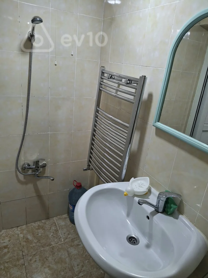 1 otaqlı həyət evi, 35 m², Yasamal rayonu Vasif Əliyev küçəsi — kirayə — Ev, villa, Bakı (4)