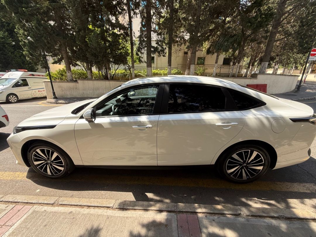 Changan Qiyuan A05, 2025 il 99-XJ-030 — Avtomobillər, Bakı (5)