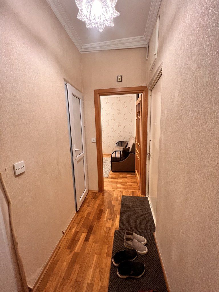 Satılır 2 otaqlı köhnə tikili 50 m² — Mənzil, Bakı (8)