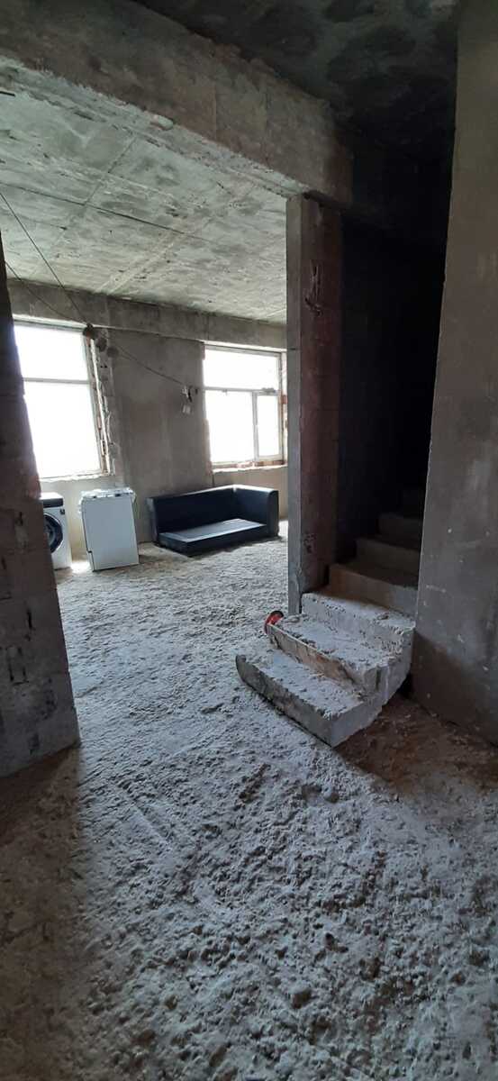 Satılır 5 otaqlı yeni tikili 216 m² — Mənzil, Bakı (9)