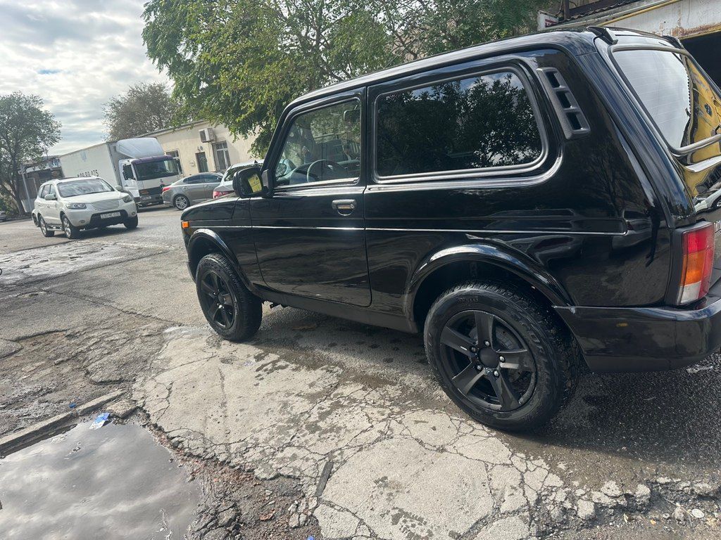 Lada (VAZ) Niva, 1.7 L, 2021 il, 81 475 km — Avtomobillər, Bakı (3)