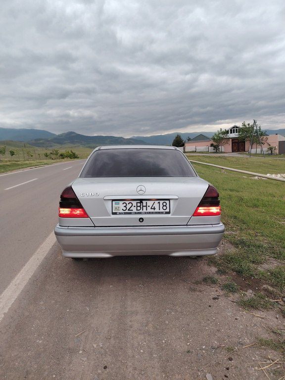 Mercedes C 180, 1.8 L, 1997 il, 255 200 km 32-BH-418 — Avtomobillər, Göygöl (2)