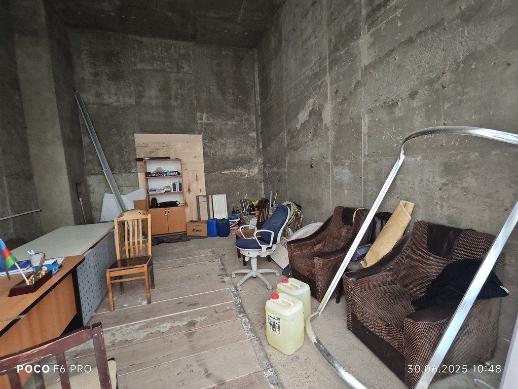 Satılır obyekt 295 m² — Əmlak, Bakı (2)