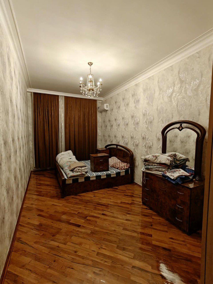 Satılır 3 otaqlı köhnə tikili 100 m² — Mənzil, Bakı (6)