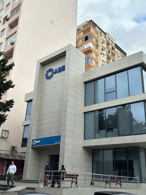 Satılır 2 otaqlı yeni tikili 85 m² — Bakı